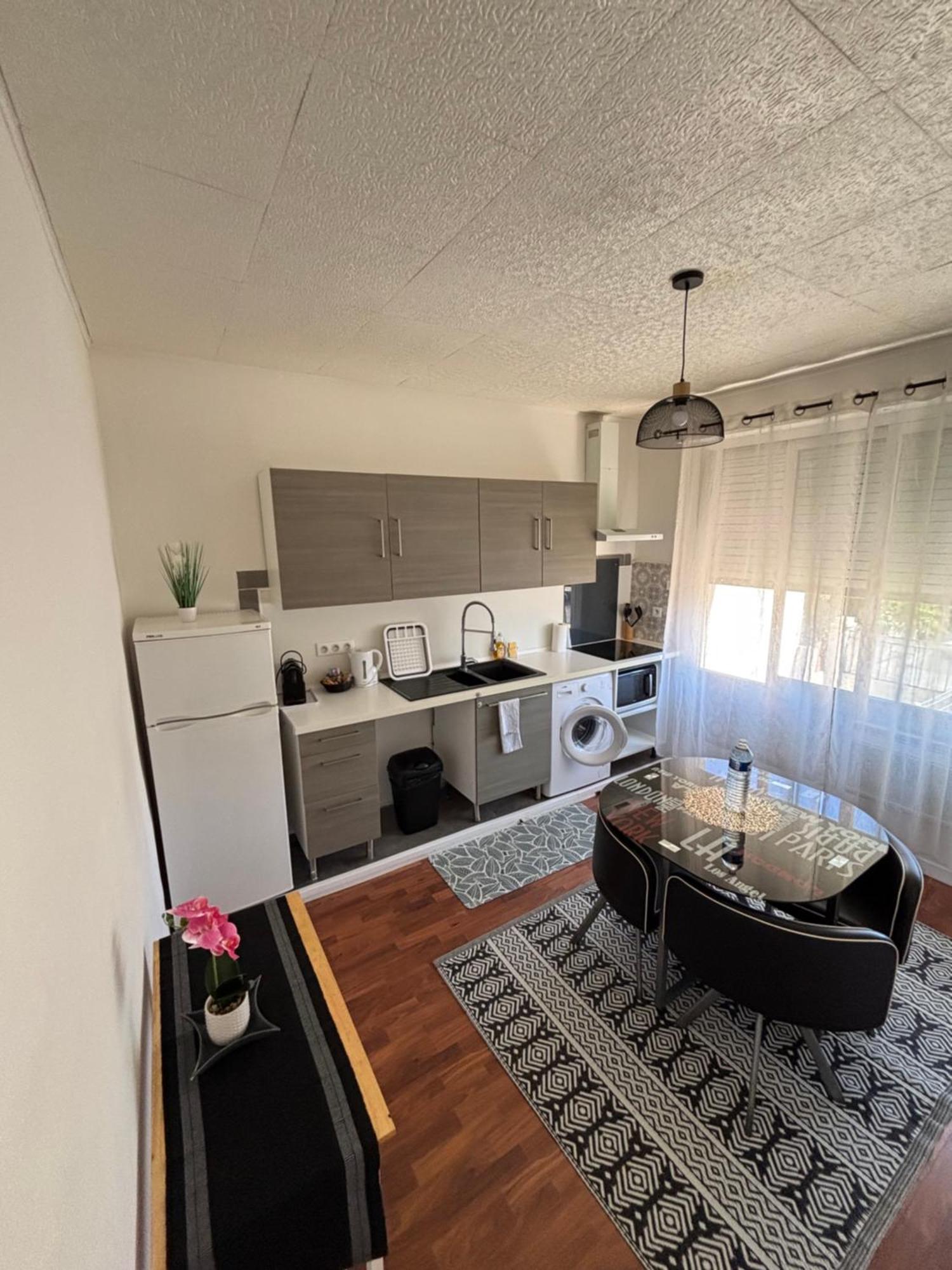 Unique Appartement Zen Et Detente Dans Villa Avec Piscine Tres Bien Place Montpellier Exteriör bild